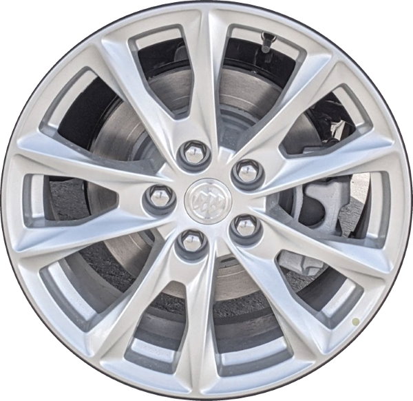 Buick Envision 2021-2022 powder coat silver 18x8 aluminum wheels or rims. Hollander part number ALY4159/95065, OEM part number 39098553.