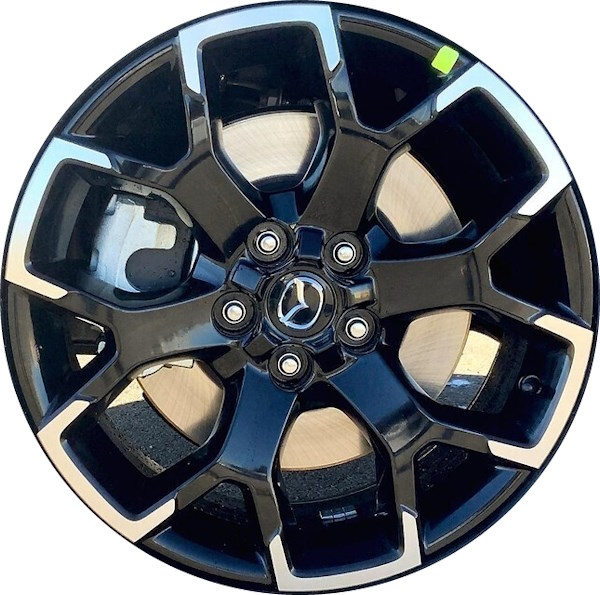 Mazda CX-50 2023-2024 black machined 18x8 aluminum wheels or rims. Hollander part number ALY65018, OEM part number 9965388080.