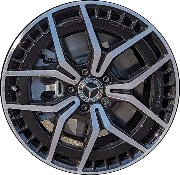 Mercedes-Benz EQB 250+ 2023, EQB 300 2023, EQB 350 2023 black machined 189x7.5 aluminum wheels or rims. Hollander part number ALY85853, OEM part number 24340105007X23.