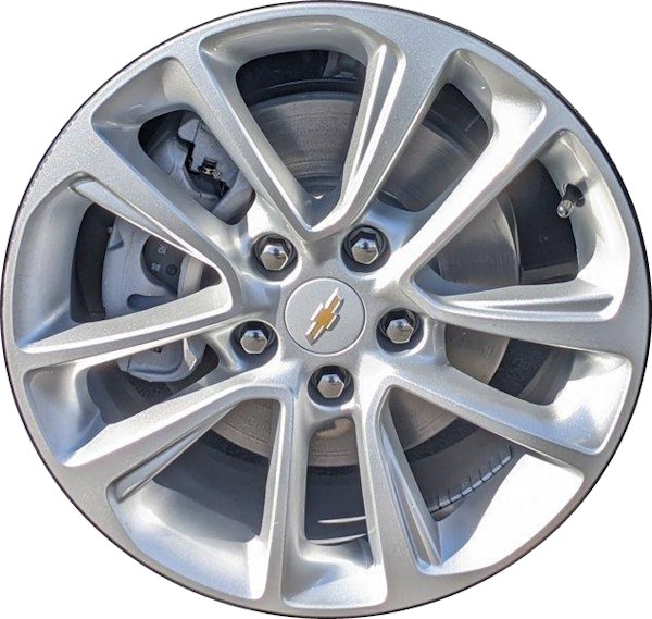 Chevrolet Trailblazer 2024 powder coat silver 17x7.5 aluminum wheels or rims. Hollander part number ALYGZ077U20, OEM part number Not Yet Known.
