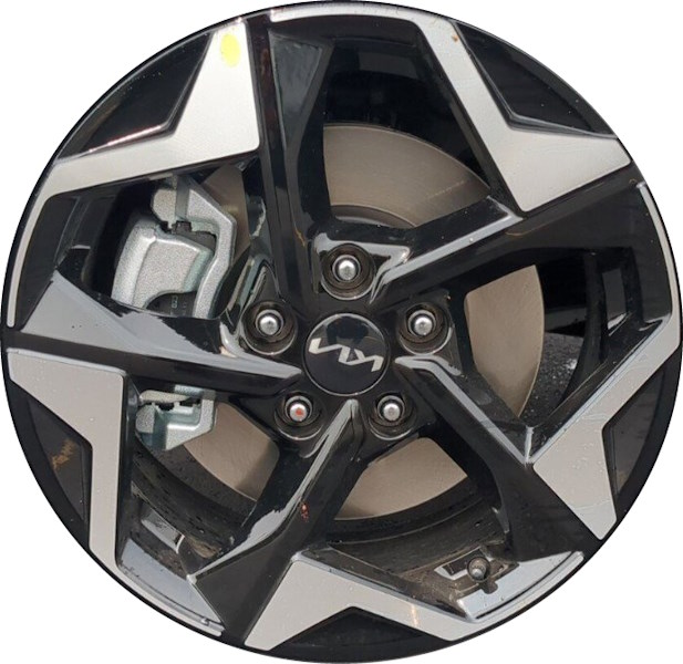KIA Seltos 2024 black machined 17x7 aluminum wheels or rims. Hollander part number ALYKM080, OEM part number.