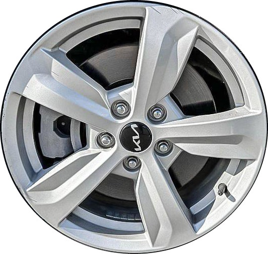 KIA Sorento 2021-2023 powder coat silver 17x7 aluminum wheels or rims. Hollander part number ALY70640/95075, OEM part number 52910-R5120.
