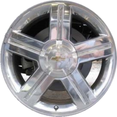 Chevrolet Trailblazer 2002-2009 polished 18x8 aluminum wheels or rims. Hollander part number ALY5311, OEM part number 9596189.