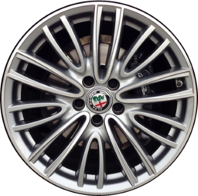 Alfa Romeo Giulia 2017-2019 grey machined 18x8 aluminum wheels or rims. Hollander part number ALY58160, OEM part number 6CP05U65AA.
