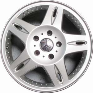 Mercedes-Benz G500 2002-2006 powder coat silver 18x7.5 aluminum wheels or rims. Hollander part number ALY65266U20, OEM part number B660331036.