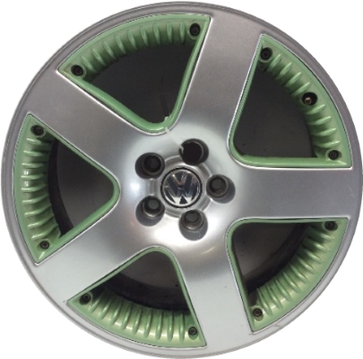 Volkswagen Beetle 2001-2005 powder coat silver 17x7 aluminum wheels or rims. Hollander part number ALY69741, OEM part number 1C0601025B091, 1C0601025KZ31.