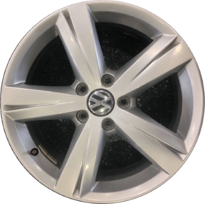 Volkswagen Passat 2012-2015 powder coat silver 17x7 aluminum wheels or rims. Hollander part number ALY69928, OEM part number 561601025A8Z8.