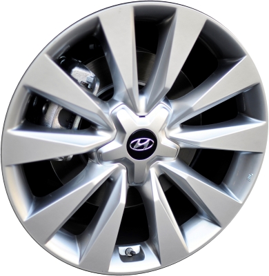 Hyundai Azera 2012-2017 powder coat hyper silver 19x8 aluminum wheels or rims. Hollander part number ALY70828, OEM part number 529103V460.
