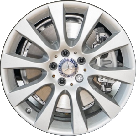 Mercedes-Benz GLE300d 2016, GLE350 2016, ML250 2015 powder coat silver 18x8 aluminum wheels or rims. Hollander part number 85387, OEM part number 1664010602.