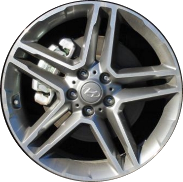 Hyundai Santa Fe 2017-2019 grey machined 19x7.5 aluminum wheels or rims. Hollander part number ALY70912U, OEM part number 52910B8410, 52910B8400.