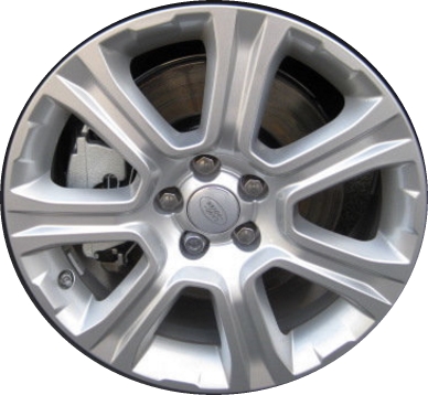 Land Rover Range Rover Evoque 2016-2019 powder coat silver 18x8 aluminum wheels or rims. Hollander part number ALY72273, OEM part number LR072000.