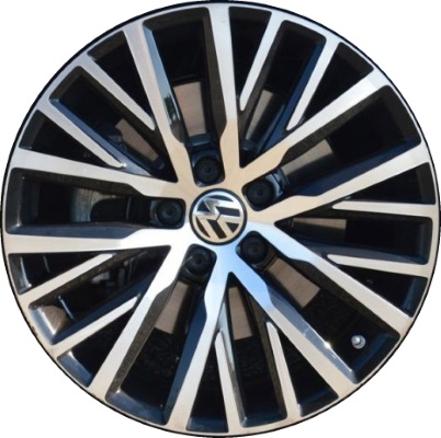 Volkswagen CC 2014-2017 black machined 18x8 aluminum wheels or rims. Hollander part number ALY69979, OEM part number 3C8601025RFZZ.